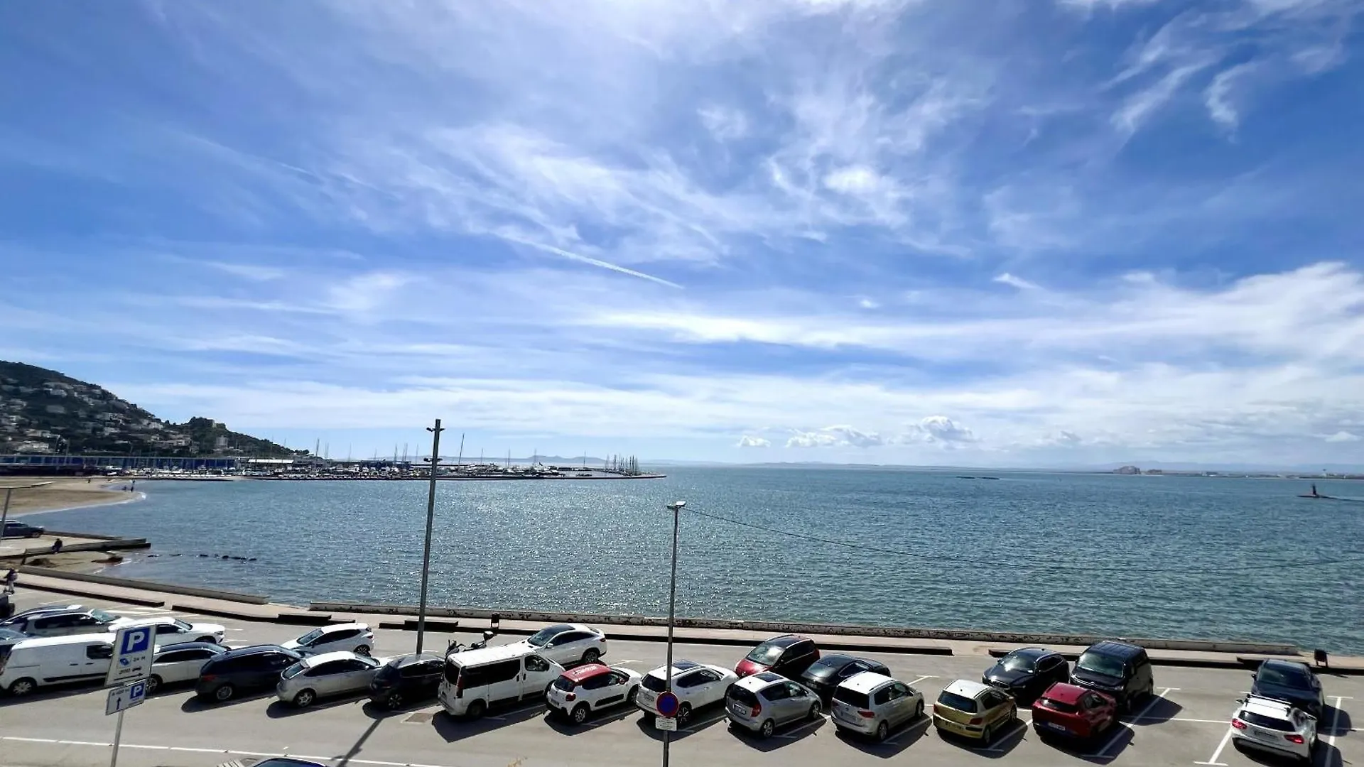 Apartamento Rhode Vista al mar Rosas