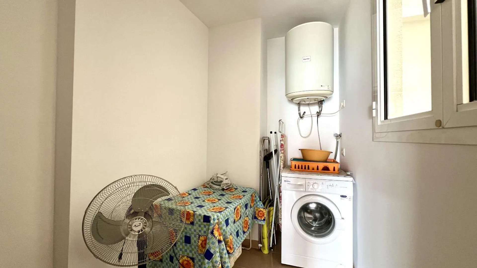 Apartamento Rhode Vista al mar Rosas